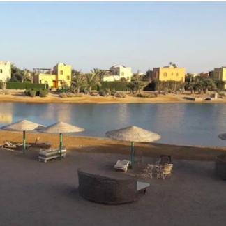 Beach front holidays in El Gouna. Book Hurghada airport transfers with 123 Taxi & Tours Hurghada. Taxi transfer 24/7 and minvan transfer. Trusted online booking