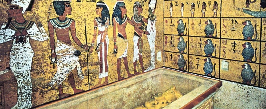 Visit Valley Of The Kings On Luxor Day Tour From All Hurghada Resorts. See Tutankhamun's Tomb On Day Tours To Luxor.